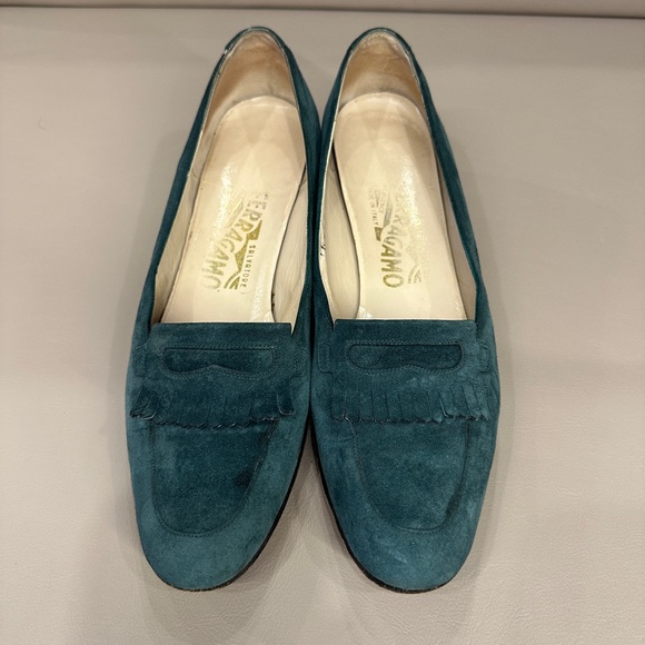 Vintage Salvatore Ferragamo teal suede loafers - Picture 2 of 10